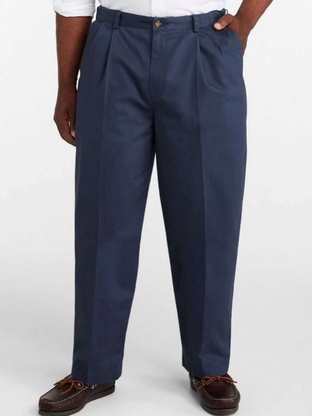 L.L.Bean Men’s Double L Chinos 38x29 Navy Pleated Hidden Comfort Waist NWT